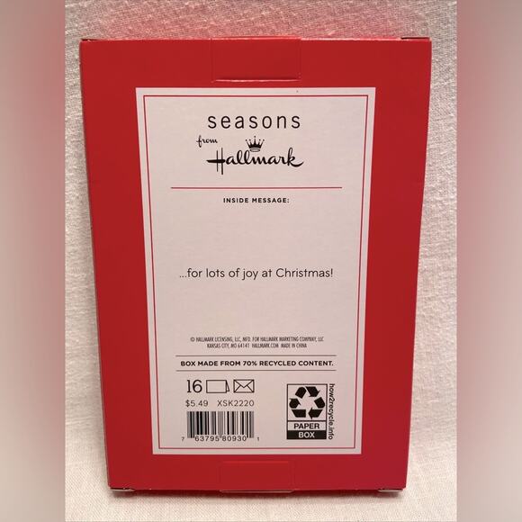 Hallmark Christmas Cards Labrador Puppy Dog “A Merry Little Wish” 16 Count Box - Picture 2 of 2